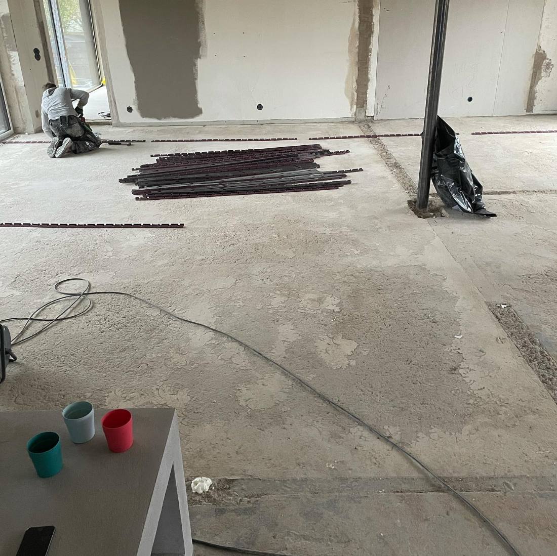 Golvvärmeslingor nedlagda i en villa